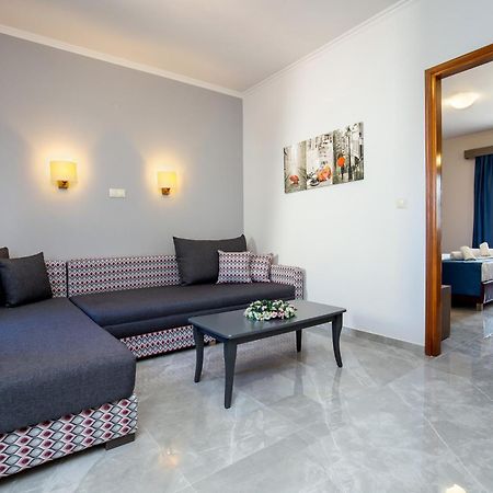 Hotel Thetis Ліменас Екстер'єр фото