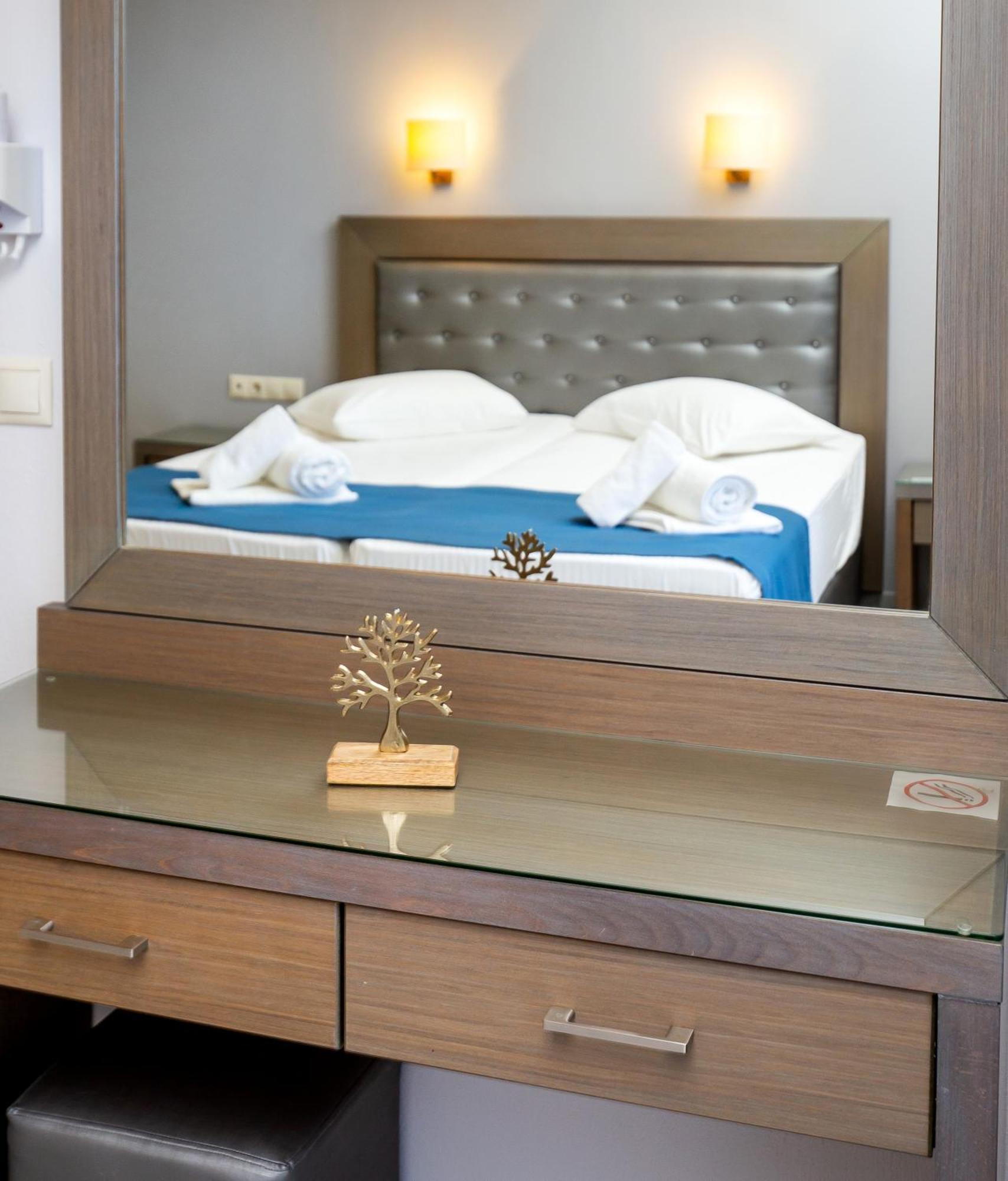 Hotel Thetis Ліменас Екстер'єр фото