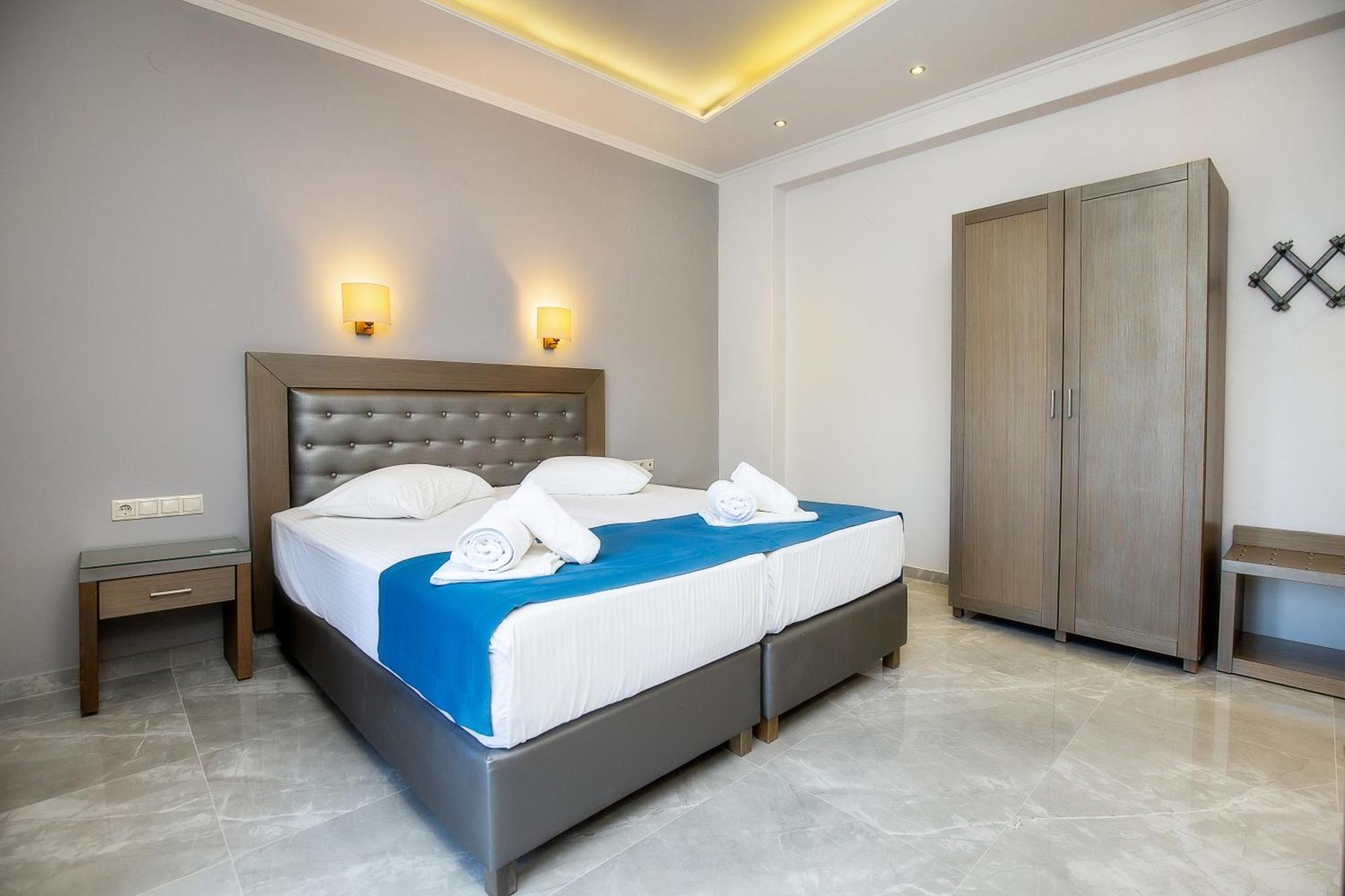 Hotel Thetis Ліменас Екстер'єр фото