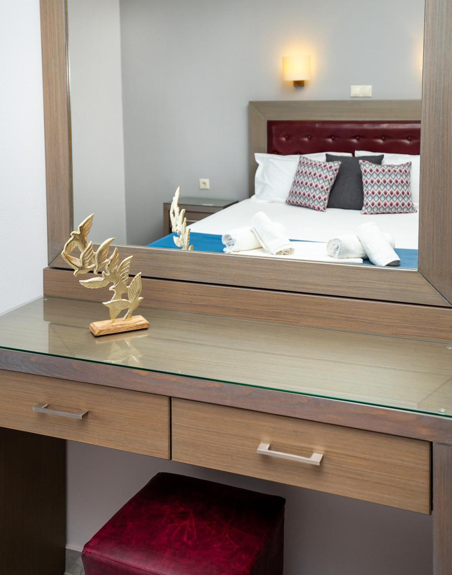 Hotel Thetis Ліменас Екстер'єр фото