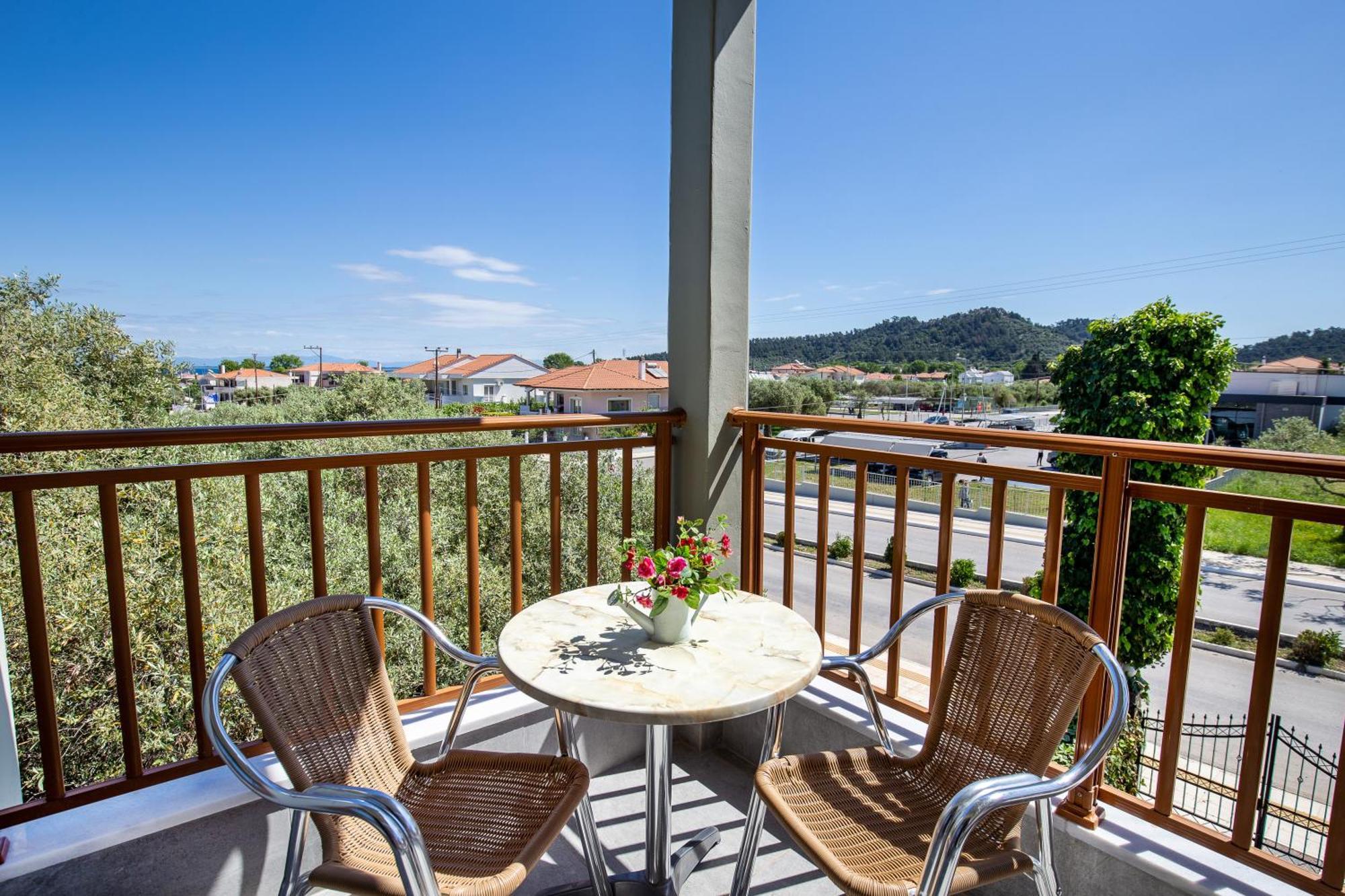 Hotel Thetis Ліменас Екстер'єр фото